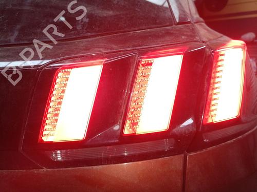 Used Right tailgate light PEUGEOT 3008 II SUV (MC_, MR_, MJ_, M4_) 1.6 BlueHDi 120 (120 hp) 30731802