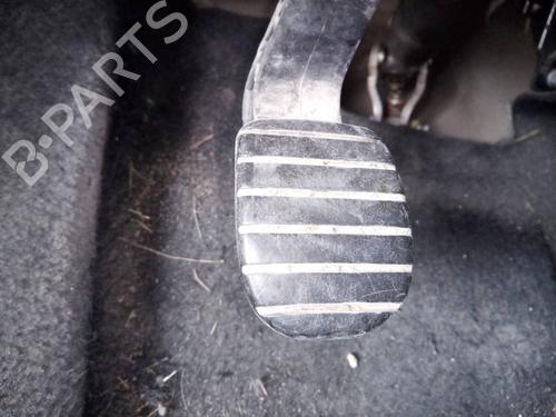 Used Clutch pedal DACIA DUSTER (HS_) [2010-2018]  17225189