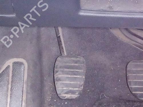 koblingspedal RENAULT LAGUNA III (BT0/1) 2.0 dCi (BT07, BT0J, BT14, BT1A, BT1S) (131 hp) 9271036