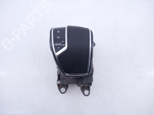Used Gear lever VW TOUAREG (CR7, RC8) 3.0 TDI 4motion (231 hp) 22645986