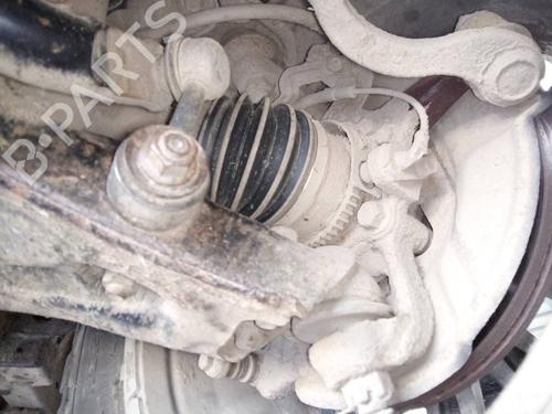 Used Left front steering knuckle MITSUBISHI L200 / TRITON (KJ_, KK_, KL_) 2.4 DI-D 4WD (KL1T) (181 hp) 14245697