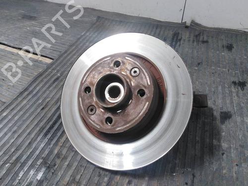 Used Right front steering knuckle SUZUKI SAMURAI Closed Off-Road Vehicle (SJ_) [1984-2004]  8050427