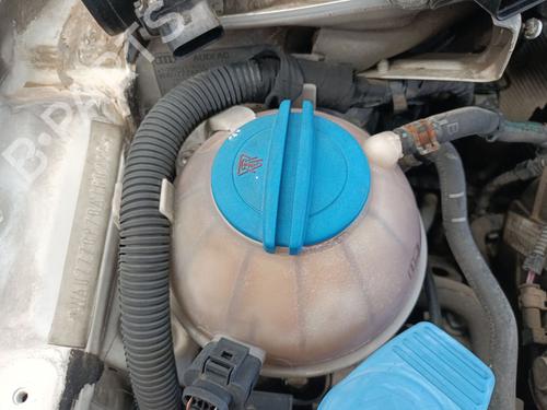 expansion-tank-audi-a3-8p1-2003-2004-2005-2006-2007-2008-2009-2010-2011-2012-2013-38535642 main image