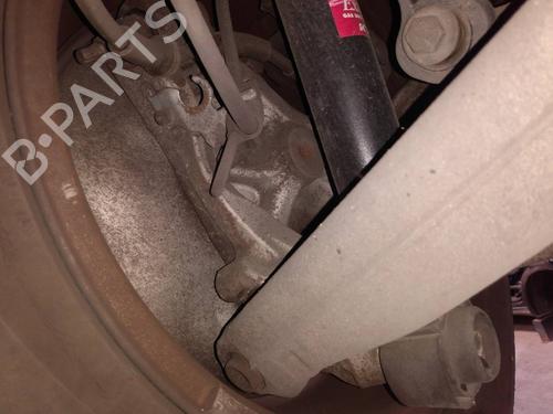 Venstre hjullejehus spindel AUDI A4 B8 (8K2) [2007-2017]  19059615