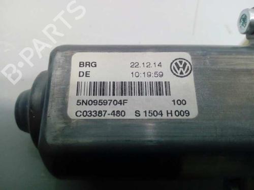 Right rear window motor VW TIGUAN (5N_) 2.0 TDI | BP1883916E22 