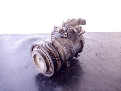 Used AC compressor JAGUAR XJ (X308) 4.0 (284 hp) 17569089