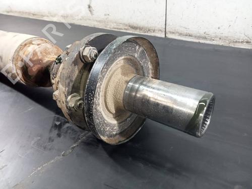 Driveshaft MITSUBISHI PAJERO III (V7_W, V6_W) 3.2 Di-D (V68W) | BP12492877M37 