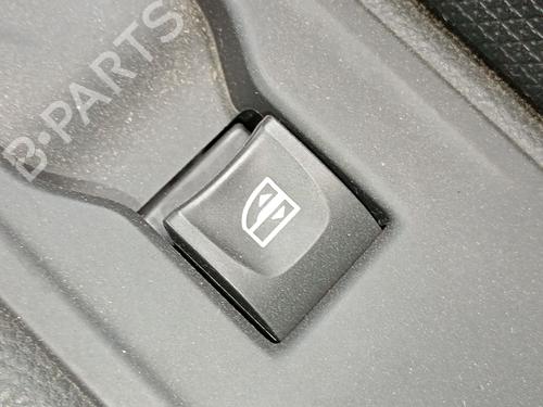 Used Right front window switch RENAULT CLIO IV (BH_) 1.5 dCi 90 (90 hp) 27297482