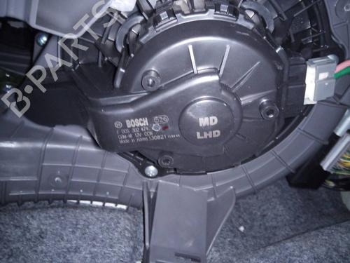 Used Heater blower motor KIA CARENS IV 1.7 CRDi (116 hp) 14063461