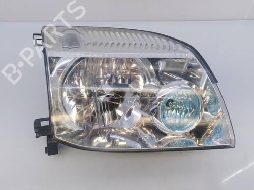 Used Right headlight NISSAN X-TRAIL I (T30) [2001-2013]  8047839