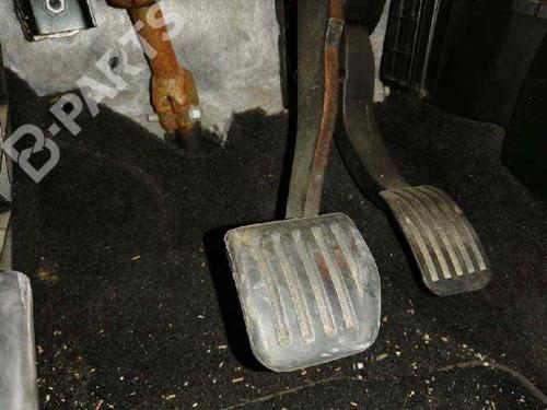 Used Break pedal Break pedal FORD GALAXY II (WA6) 2.0 TDCi (140 hp) 8786973 8786973