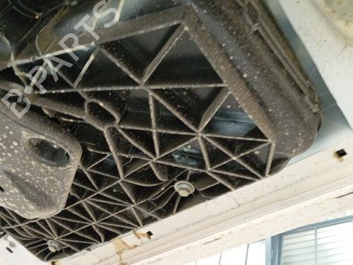 Used AdBlue tank VW CRAFTER Platform/Chassis (SZ_) 2.0 TDI RWD (SZB, SZC, SZD, SZH, SZI, SZO, SZP, SZQ) (163 hp) 29019374