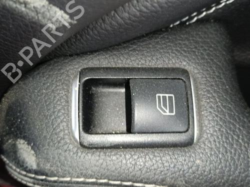 Used Right rear window switch Right rear window switch MERCEDES-BENZ CLA Coupe (C117) CLA 200 CDI / d (117.308) (136 hp) 40036094 40036094