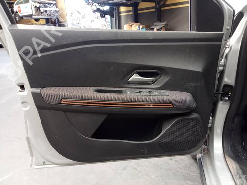 Venstre frontpanel Venstre frontpanel 38593658 38593658