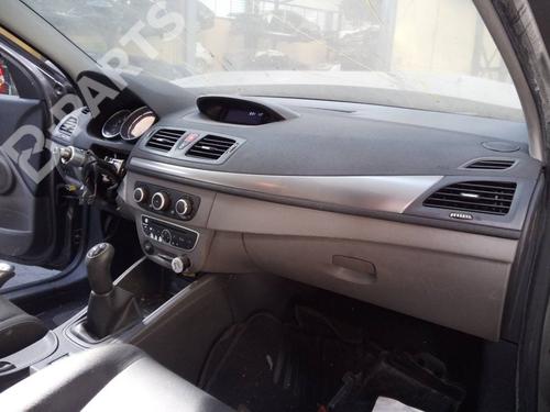 Used Dashboard Dashboard RENAULT MEGANE III Hatchback (BZ0/1_, B3_) 1.6 16V (BZ0H) (101 hp) 10352129 10352129