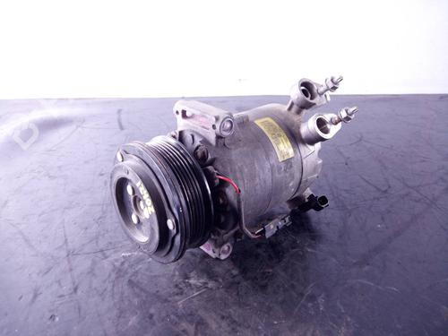 Used AC compressor FORD FOCUS III 1.0 EcoBoost (100 hp) 22384465