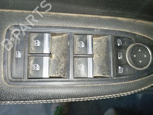 Used Left front window switch RENAULT ARKANA I (LCM_, LDN_) 1.3 TCe 140 (LDN0) (140 hp) 28112793