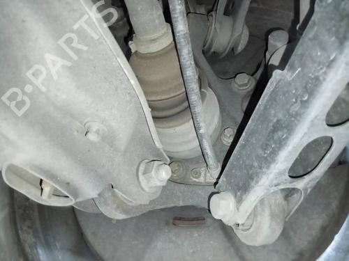 Venstre hjullejehus spindel BMW X1 (E84) sDrive 20 d (177 hp) 10561974