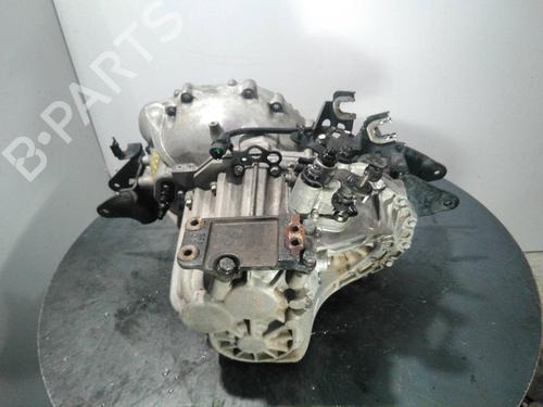 Gearbox HYUNDAI SONATA V (NF) 2.0 CRDi | BP9531835M3 