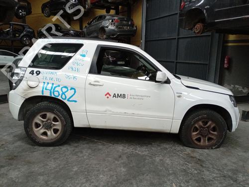 Brugte SUZUKI GRAND VITARA II (JT, TE, TD) 1.9 DDiS All-wheel Drive (JT419, TD44, JB419WD, JB419XD,... (129 hp) 4431122