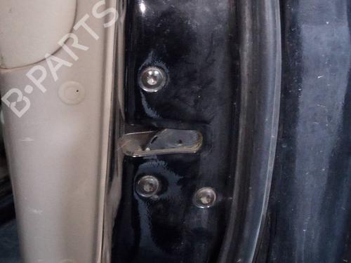Used Front right lock HYUNDAI TUCSON (JM) [2004-2019]  21770884