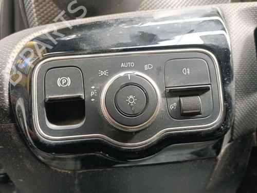 Used Headlight switch Headlight switch MERCEDES-BENZ A-CLASS (W177) A 180 d (177.003) (116 hp) 40020558 40020558