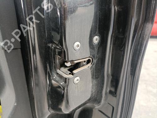 front-right-lock-mercedes-benz-vito-tourer-w447-2014-36879850 main image