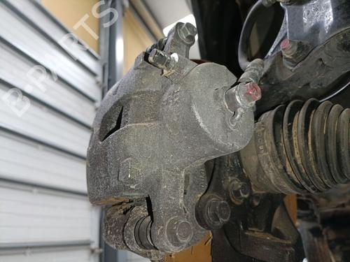 Used Right front brake caliper HYUNDAI KONA (OS, OSE, OSI) 1.0 T-GDi (120 hp) 29481172