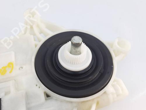 Right rear window motor BMW 3 (G20, G80, G28) 320 d | BP9244614E22 