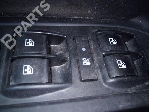 Used Left front window switch Left front window switch FIAT TIPO Hatchback (356_, 357_) 1.4 (356HXF1B) (120 hp) 9267982 9267982