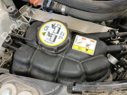 Used Expansion tank LAND ROVER RANGE ROVER EVOQUE (L551) 2.0 D165 (163 hp) 27098203