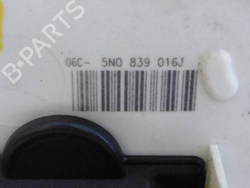 Høyre bak lås VW TIGUAN (5N_) 2.0 TDI | BP6408767C99