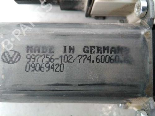 Right rear window motor VW GOLF VI (5K1) 2.0 TDI | BP5313511E22 