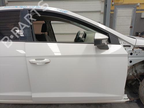 Used Right front door Right front door SEAT LEON (5F1) 1.6 TDI (105 hp) 34734450 34734450