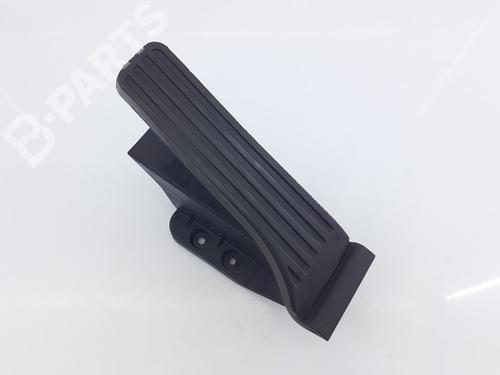 Used Pedal Pedal MERCEDES-BENZ E-CLASS (W212) E 200 CDI / BlueTEC (212.005, 212.006) (136 hp) 8340808 8340808