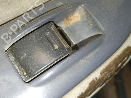 Used Left rear window switch TOYOTA LAND CRUISER 90 (_J9_) 3.0 TD (KZJ90_, KZJ95_, KZJ90R, KZJ95R, KZJ90W, KZJ95W) (125 hp) 30126671