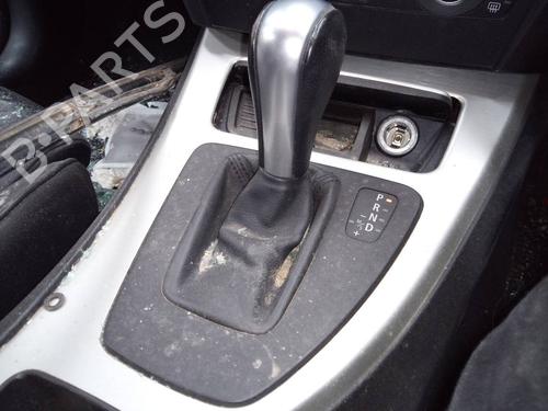 Used Gear lever BMW 3 Touring (E91) 320 d (163 hp) 9369333