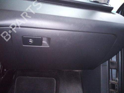 Used Glove box VW PASSAT B6 (3C2) 2.0 TDI 16V (140 hp) 21572556