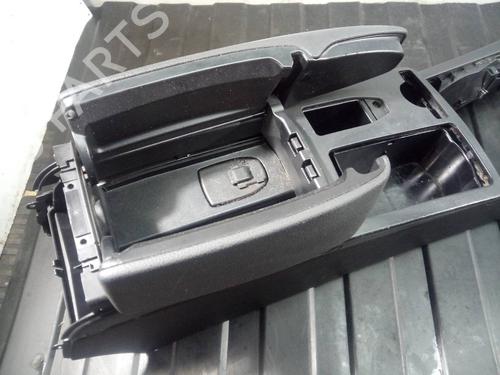 Middle console MERCEDES-BENZ C-CLASS (W204)  | BP11682842I22 