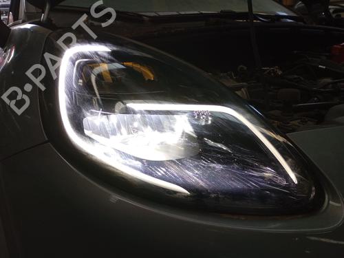 Used Right headlight Right headlight FORD PUMA (J2K, CF7) 1.0 EcoBoost mHEV (125 hp) 36552721 36552721