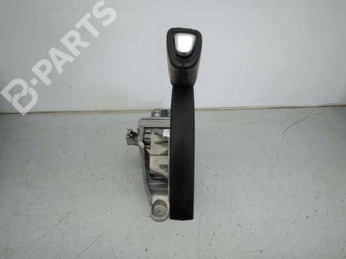 hand-brake-peugeot-308-ii-lb_-lp_-lw_-lh_-l3_-16-bluehdi-120-89pt400277533-98025741zd-e1-a4-43-1-2013-2014-2015-2016-2017-2018-2019-2020-2021-8786650 main image