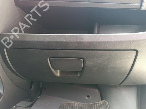 Used Glove box Glove box 37270146 37270146