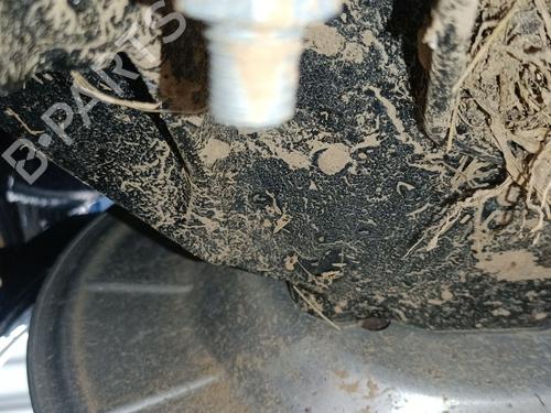 Used Right rear steering knuckle Right rear steering knuckle FORD FOCUS IV Turnier (HP) 1.0 EcoBoost mHEV (155 hp) 40150088 40150088