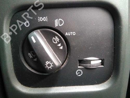 Commande de phare LAND ROVER DISCOVERY III (L319) 2.7 TD 4x4 (190 hp) 7233721