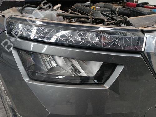Used Right headlight Right headlight SKODA KAMIQ (NW4) 1.0 TSI (110 hp) 33235554 33235554