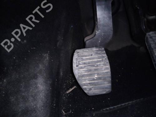 Used Clutch pedal PEUGEOT 208 I (CA_, CC_) 1.4 HDi (68 hp) 16561597