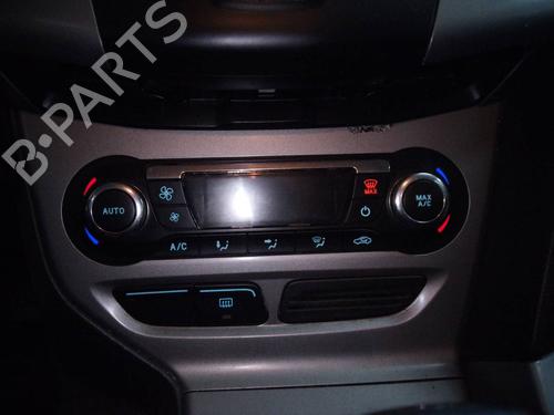 AC-Styringsenhed/Manøvreenhed FORD FOCUS III [2010-2020]  22385086