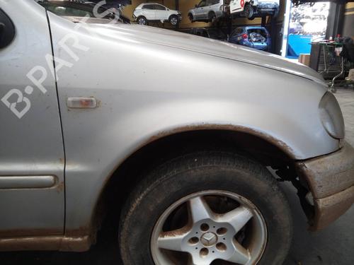 Used Right front fenders MERCEDES-BENZ M-CLASS (W163) [1998-2005]  17456233