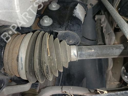 Used Right front driveshaft PEUGEOT 308 II (LB_, LP_, LW_, LH_, L3_) 1.5 BlueHDI 100 (102 hp) 27339928