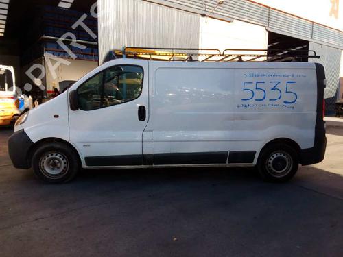Right headlight OPEL VIVARO A Van (X83) 1.9 DTI (F7) | BP2433938C29 